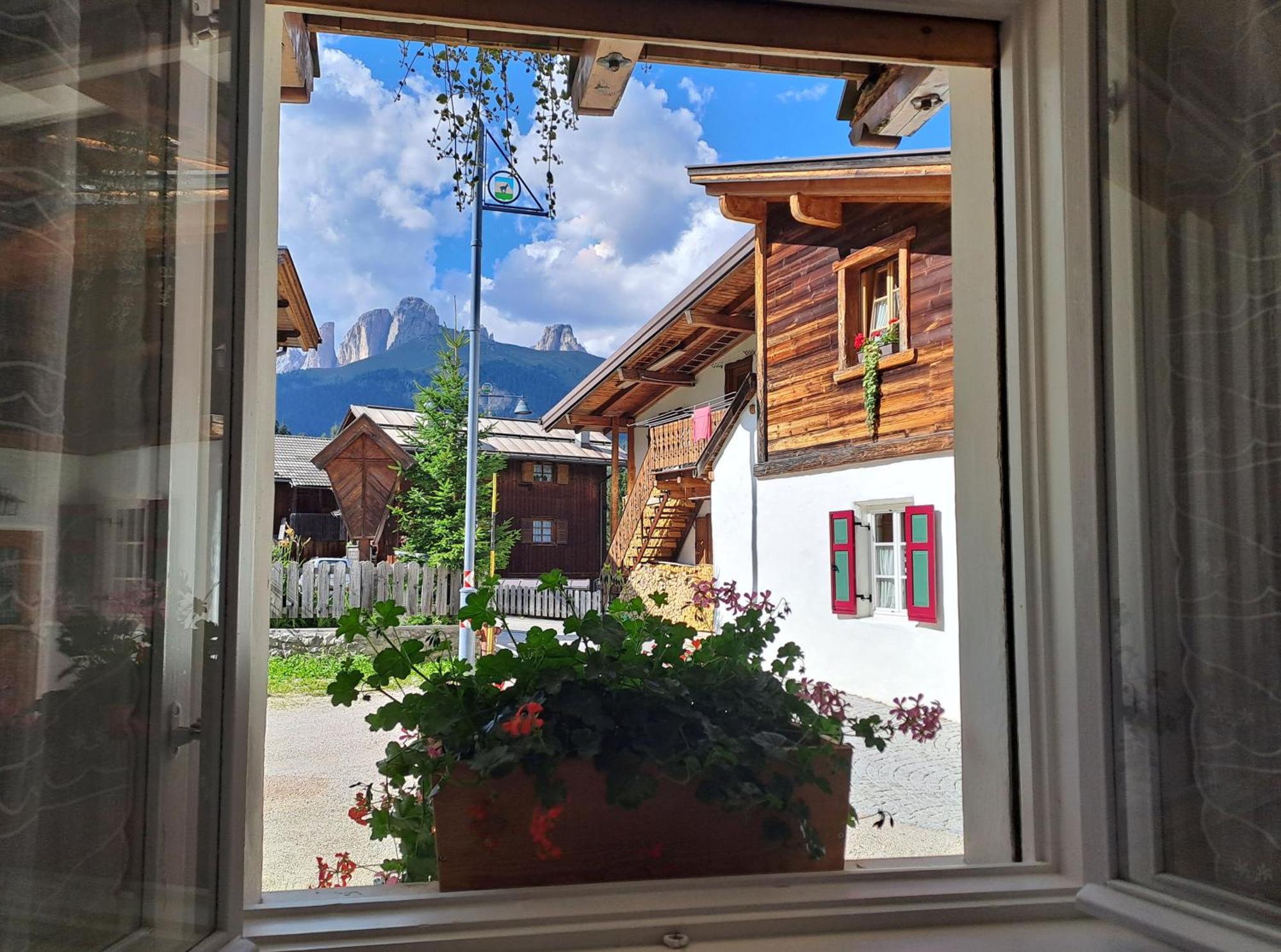 Albergo Majorka Canazei Exterior foto